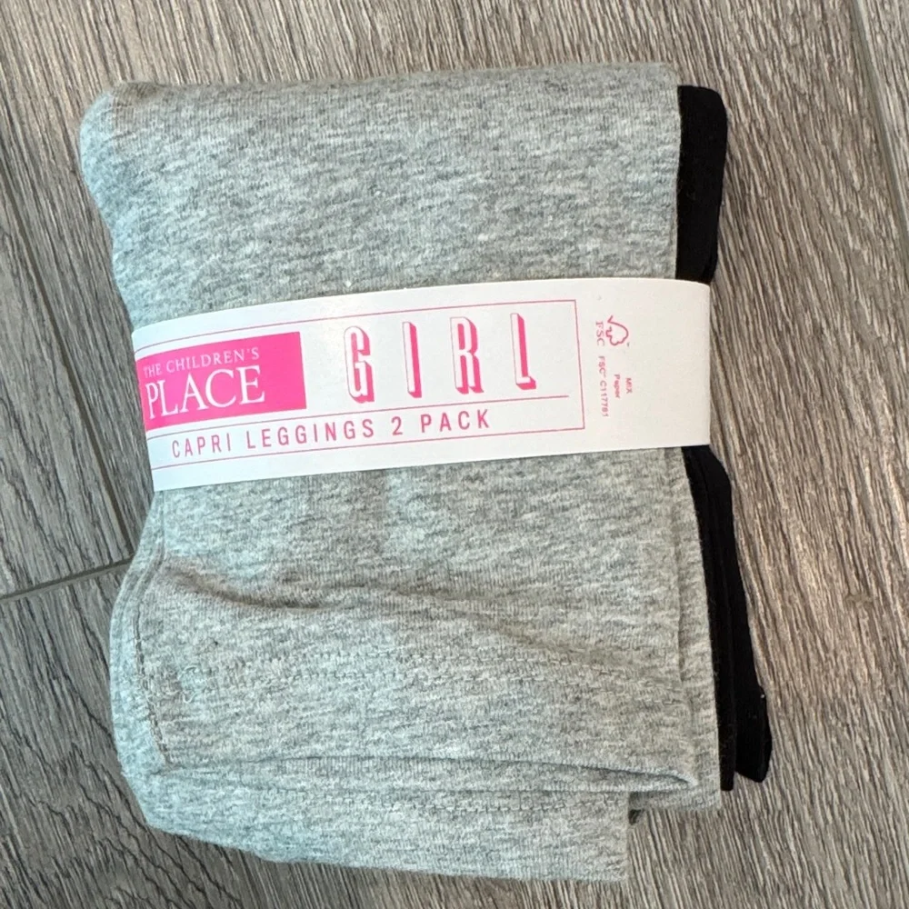 🆕 The Children's Place Gray and Black Capri Leggings Set size 7/8 C7